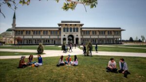 دانشگاه‌ های مورد تایید وزارت بهداشت در ترکیه